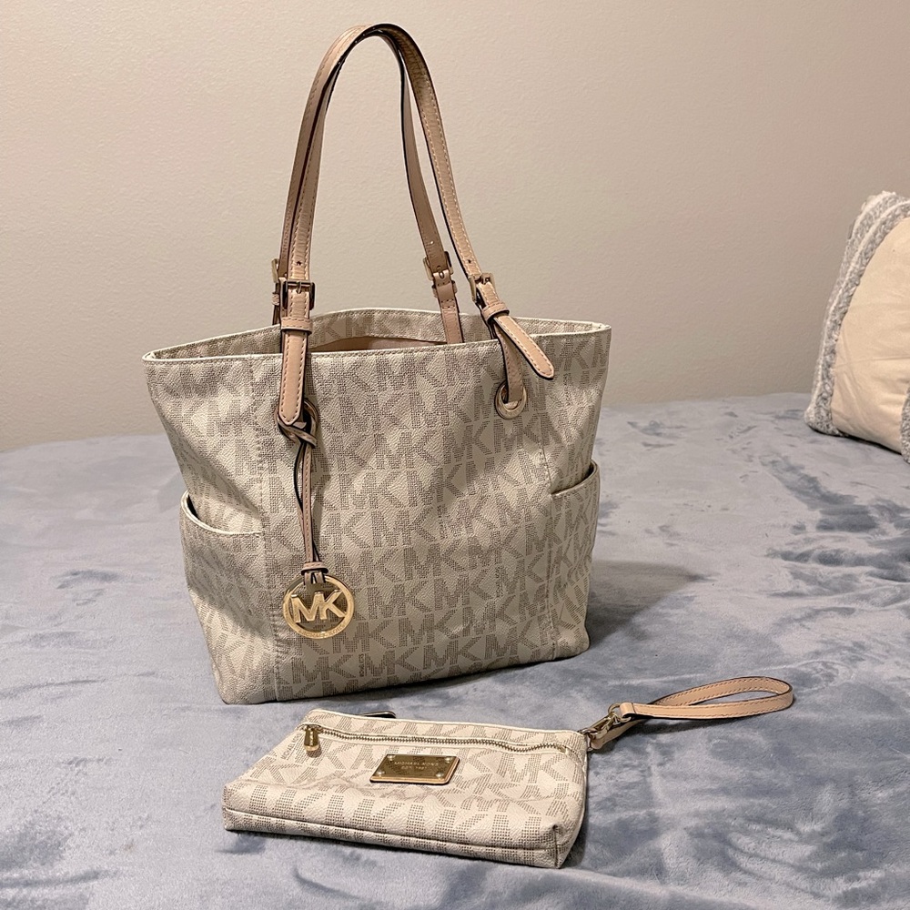 Michael Kors East West Signature Logo Tote & Wristlet Wallet